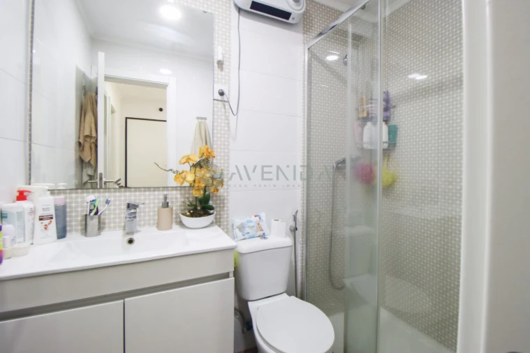Apartamento T2 para Venda em Barreiro e Lavradio Foto 14