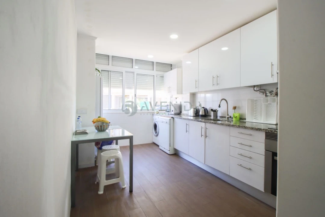 Apartamento T2 para Venda em Barreiro e Lavradio Foto 3