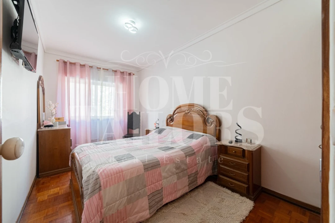 Apartamento T2 para Venda em Barcarena Foto 5