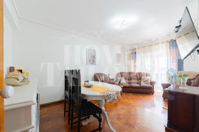 Apartamento T2 para Venda em Barcarena Foto 13