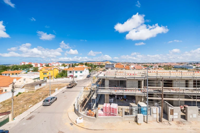 Moradia T2 para Venda em São Domingos de Rana Foto 61