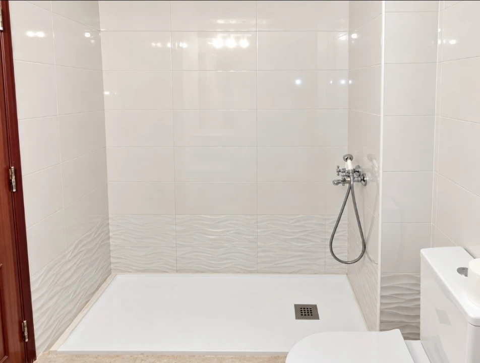Apartamento T1 para Venda em Agualva e Mira-Sintra Foto 22