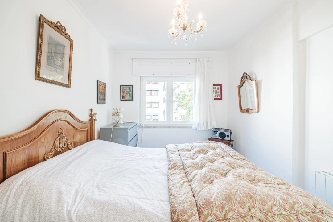 Apartamento T3 para Venda em Massamá e Monte Abraão Foto 19