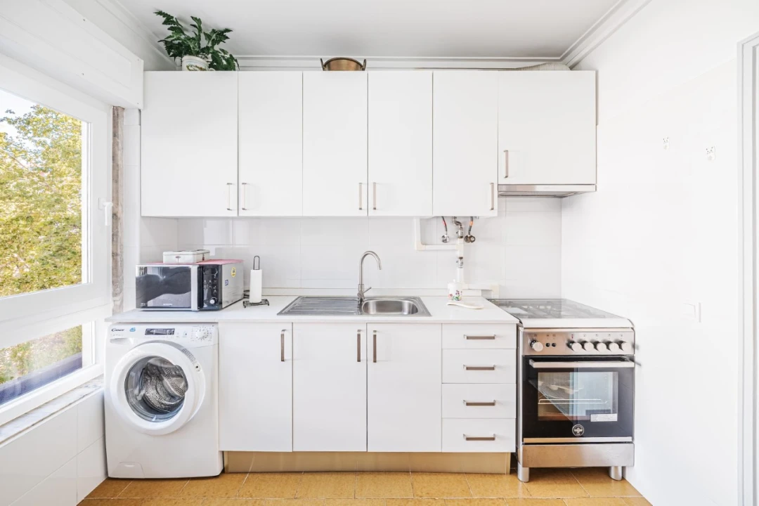 Apartamento T3 para Venda em Massamá e Monte Abraão Foto 2