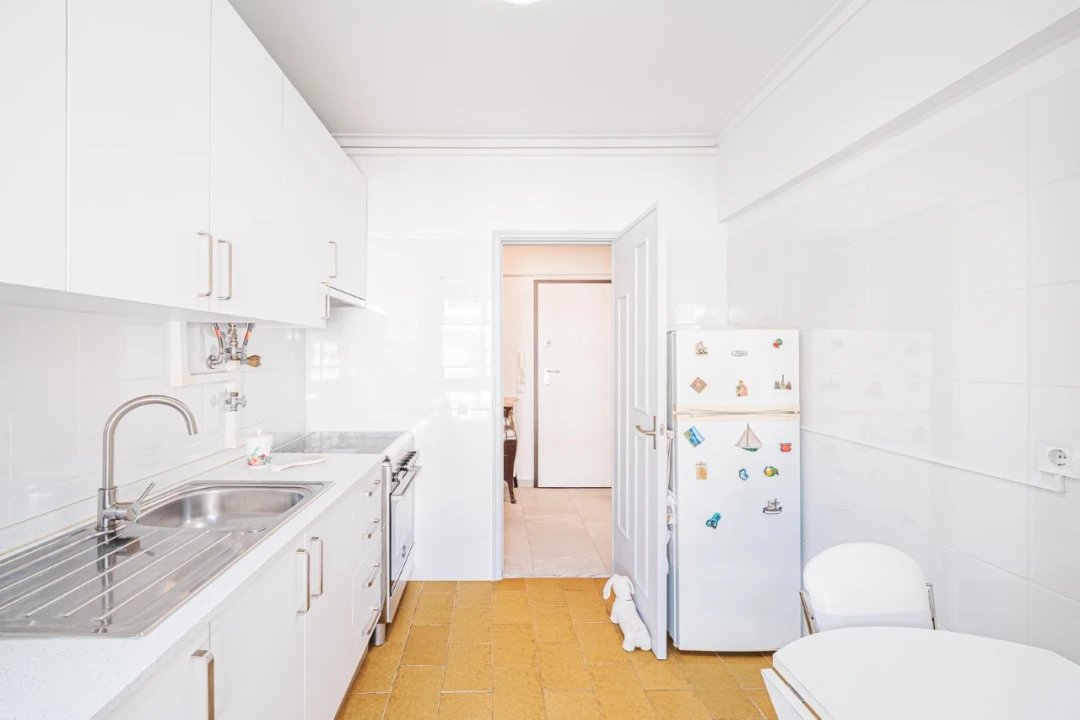 Apartamento T3 para Venda em Massamá e Monte Abraão Foto 3