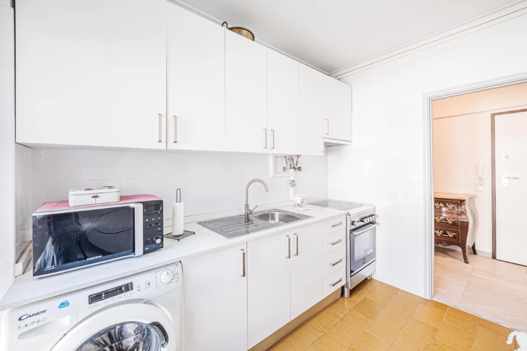 Apartamento T3 para Venda em Massamá e Monte Abraão Foto 5