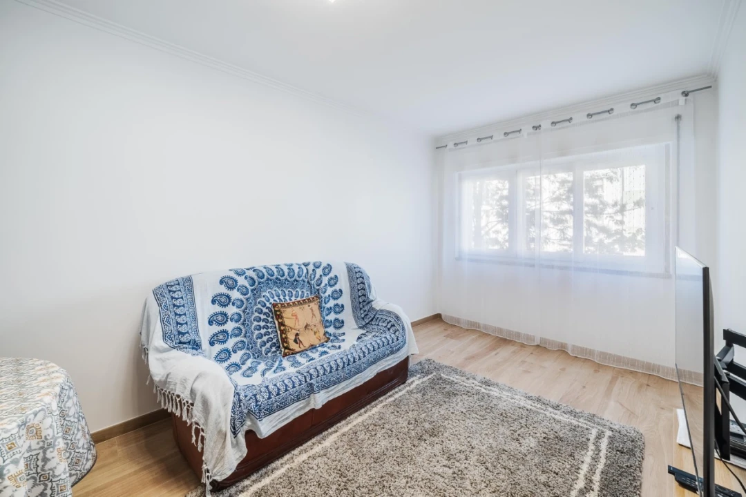 Apartamento T3 para Venda em Massamá e Monte Abraão Foto 29