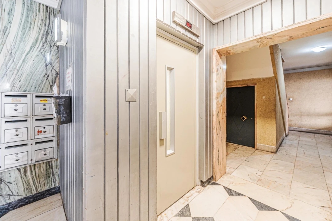 Apartamento T3 para Venda em Massamá e Monte Abraão Foto 36