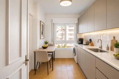 Apartamento T3 para Venda em Massamá e Monte Abraão