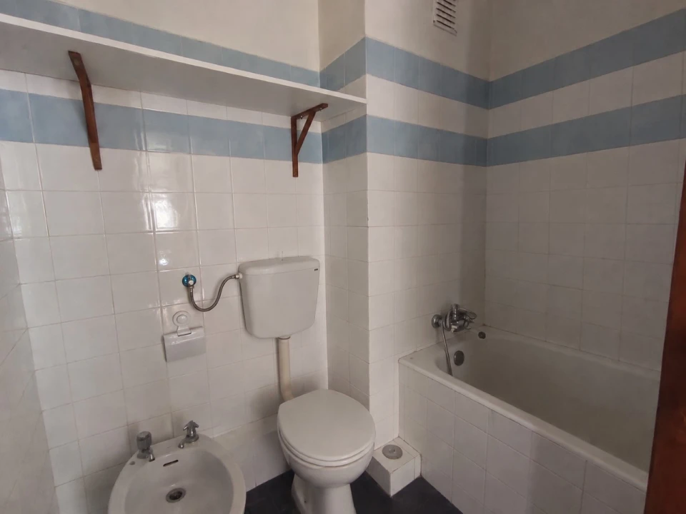 Apartamento T2 para Venda em Abrantes (São Vicente e São João) e Alferrarede Foto 5