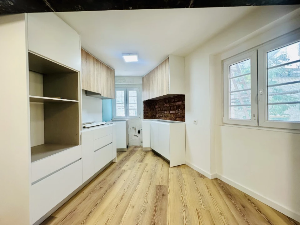 Apartamento T2 para Venda em Abrantes (São Vicente e São João) e Alferrarede Foto 1