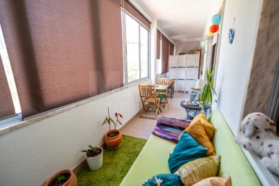 Apartamento T2 para Arrendamento em Santa Clara