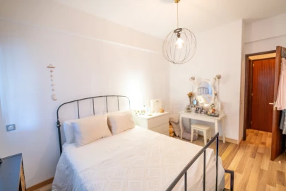 Apartamento T2 para Arrendamento em Santa Clara
