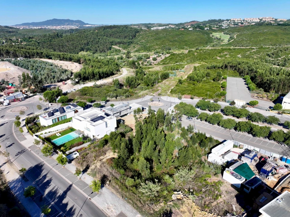 Terreno para Venda em Queluz e Belas Foto 2