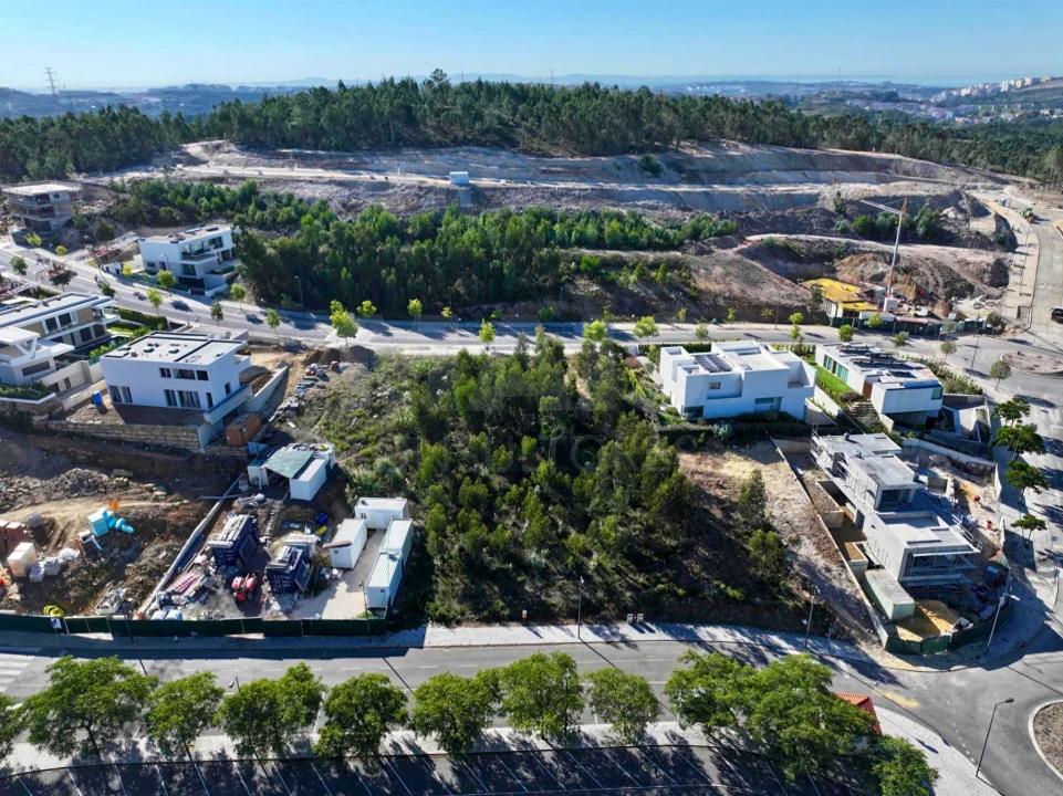 Terreno para Venda em Queluz e Belas Foto 11