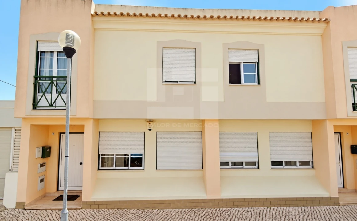 Moradia T4 para Venda em Conceição e Estoi Foto 2