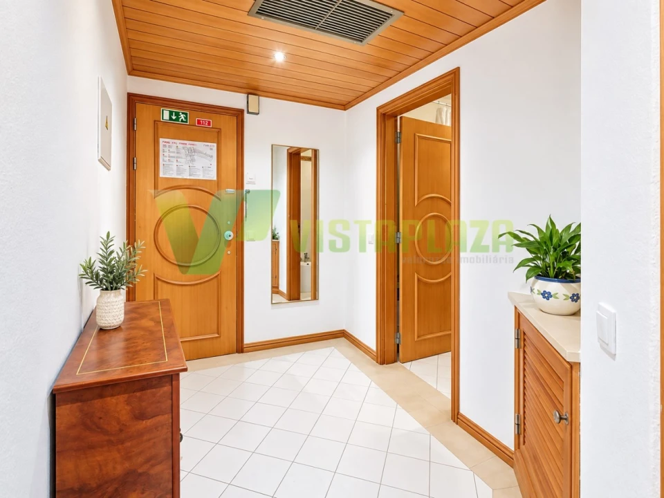 Apartamento para Venda em Albufeira e Olhos de Água Foto 12