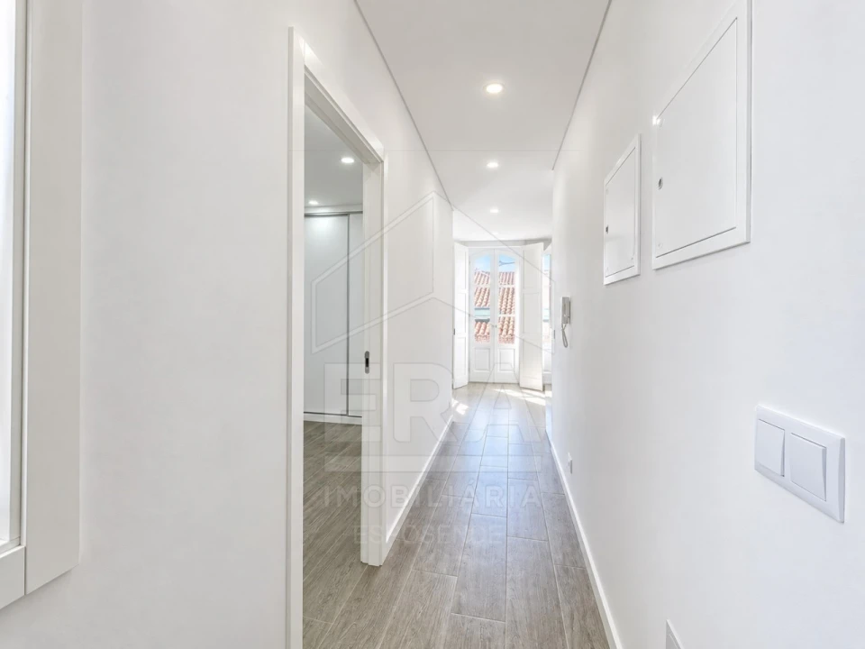 Apartamento T1 para Venda em Santa Maria Maior e Monserrate e Meadela Foto 3