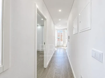 Apartamento T1 para Venda em Santa Maria Maior e Monserrate e Meadela