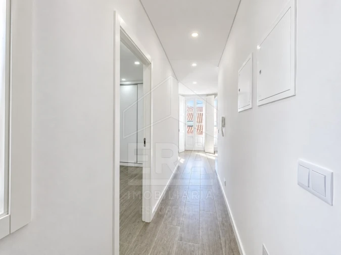 Apartamento T1 para Venda em Santa Maria Maior e Monserrate e Meadela Foto 3
