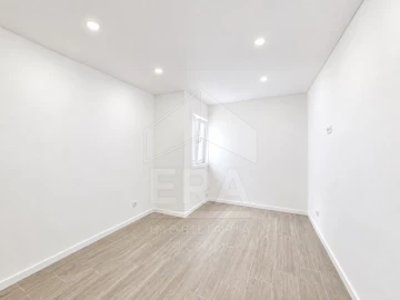 Apartamento T2 para Venda em Santa Maria Maior e Monserrate e Meadela