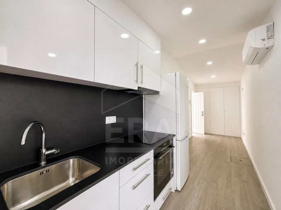 Apartamento T1 para Venda em Santa Maria Maior e Monserrate e Meadela Foto 3