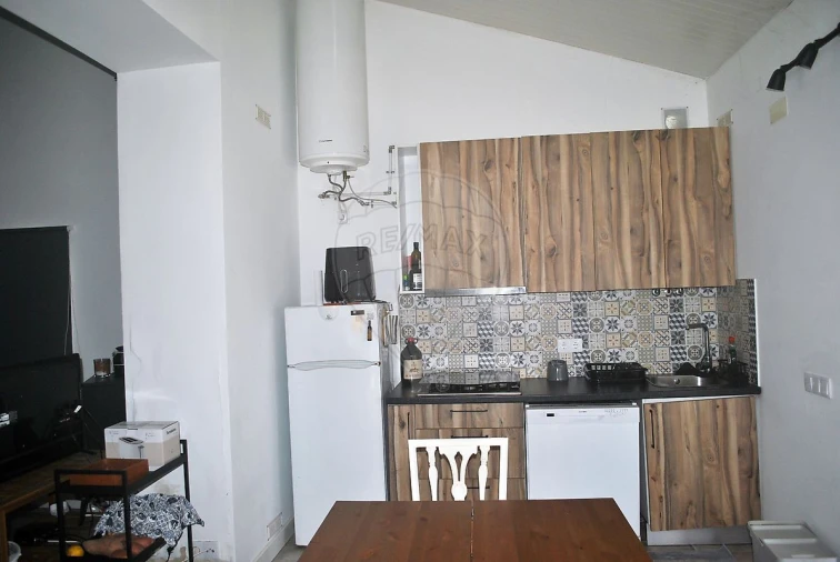 Moradia T2 para Venda em São Martinho Foto 26