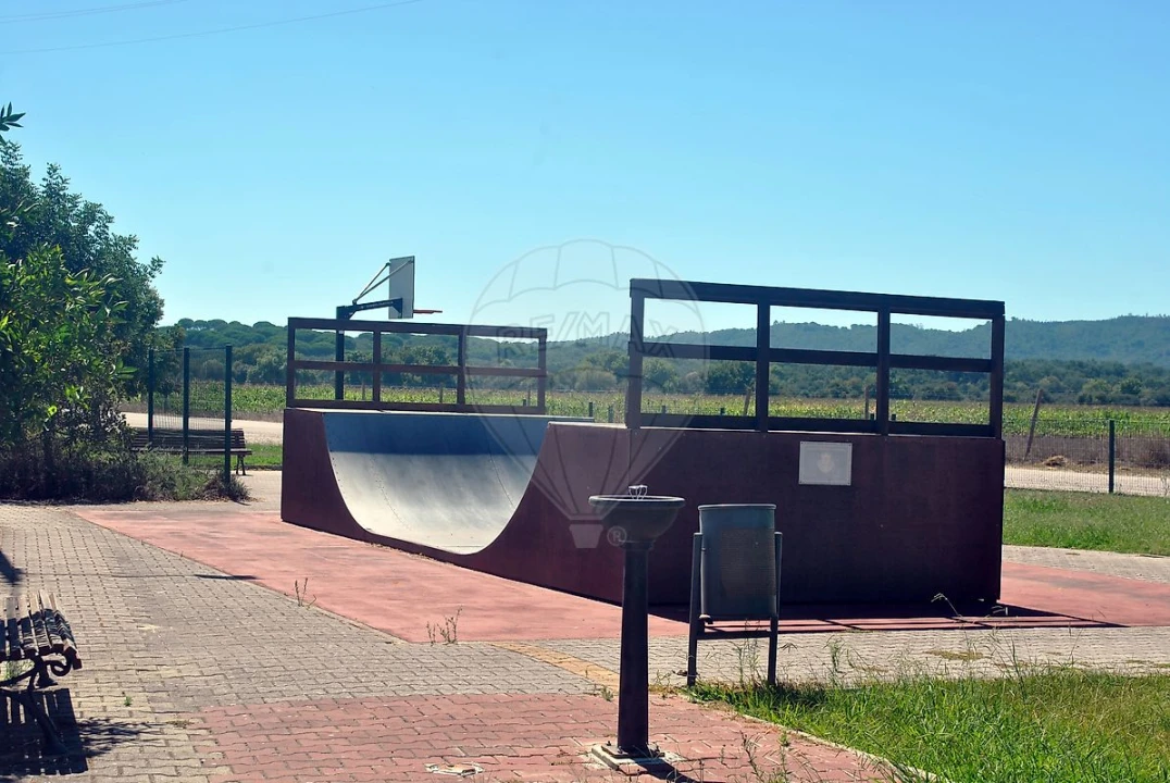Moradia T2 para Venda em São Martinho Foto 22