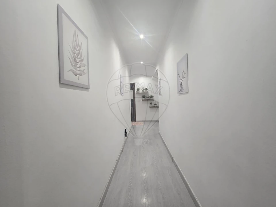 Apartamento T4 para Venda em Massamá e Monte Abraão Foto 14