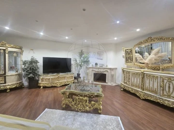 Apartamento T4 para Venda em Massamá e Monte Abraão