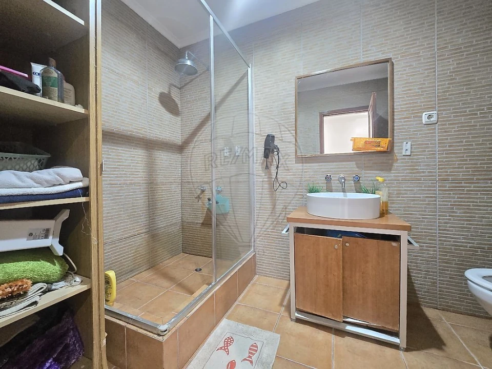 Apartamento T4 para Venda em Massamá e Monte Abraão Foto 6