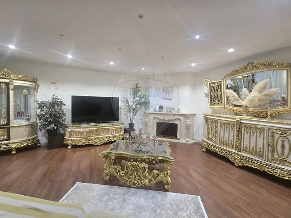 Apartamento T4 para Venda em Massamá e Monte Abraão Foto 27