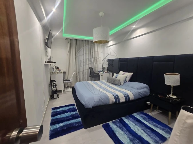 Apartamento T4 para Venda em Massamá e Monte Abraão Foto 5
