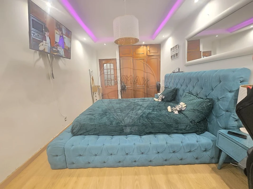Apartamento T4 para Venda em Massamá e Monte Abraão Foto 16