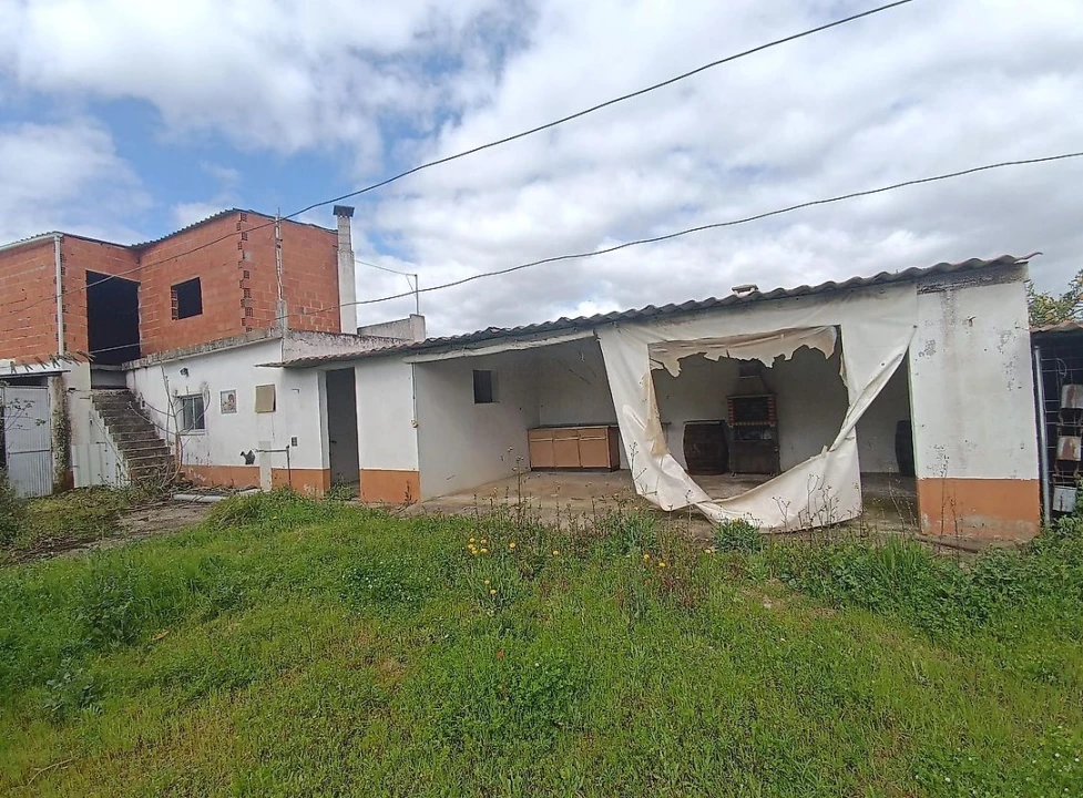 Moradia T3 para Venda em Benfica do Ribatejo Foto 11