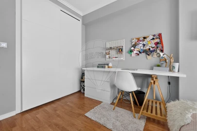 Apartamento T3 para Venda em Azeitão (São Lourenço e São Simão)