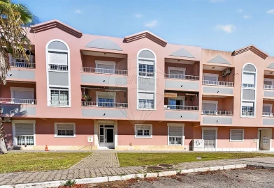 Apartamento T3 para Venda em Azeitão (São Lourenço e São Simão)