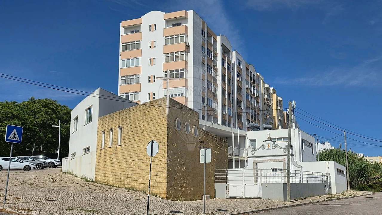 Apartamento T3 para Venda em Almada, Cova da Piedade, Pragal e Cacilhas Foto 6