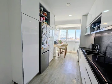 Apartamento T3 para Venda em Almada, Cova da Piedade, Pragal e Cacilhas