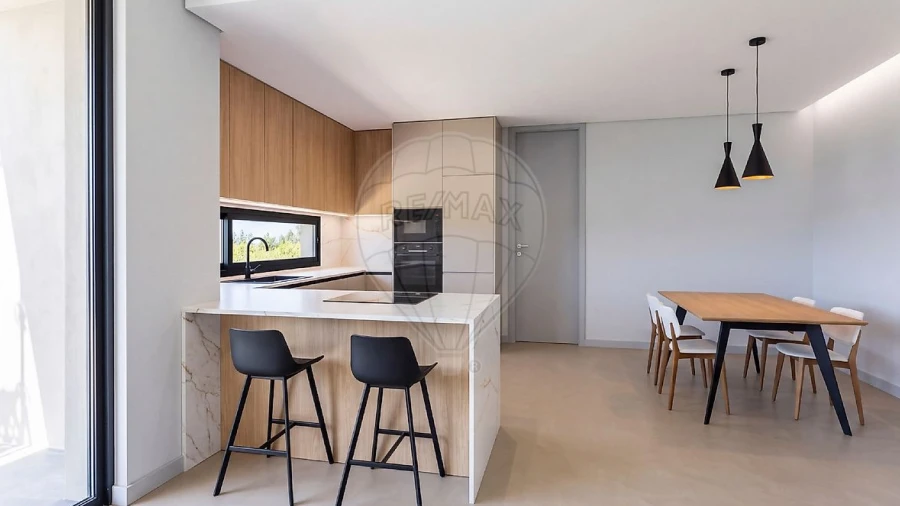 Moradia T3 para Venda em Silveira