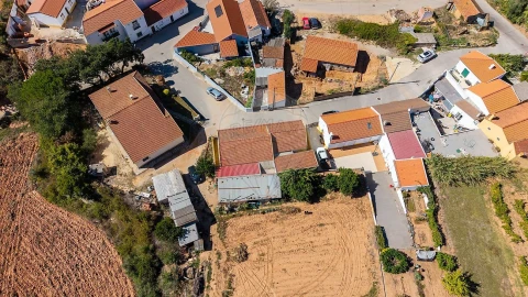 Moradia T2 para Venda em Maxial e Monte Redondo