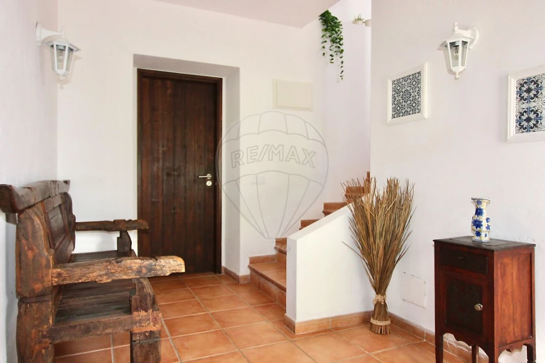Moradia T5 para Venda em Silves Foto 4