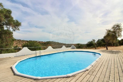 Moradia T5 para Venda em Silves