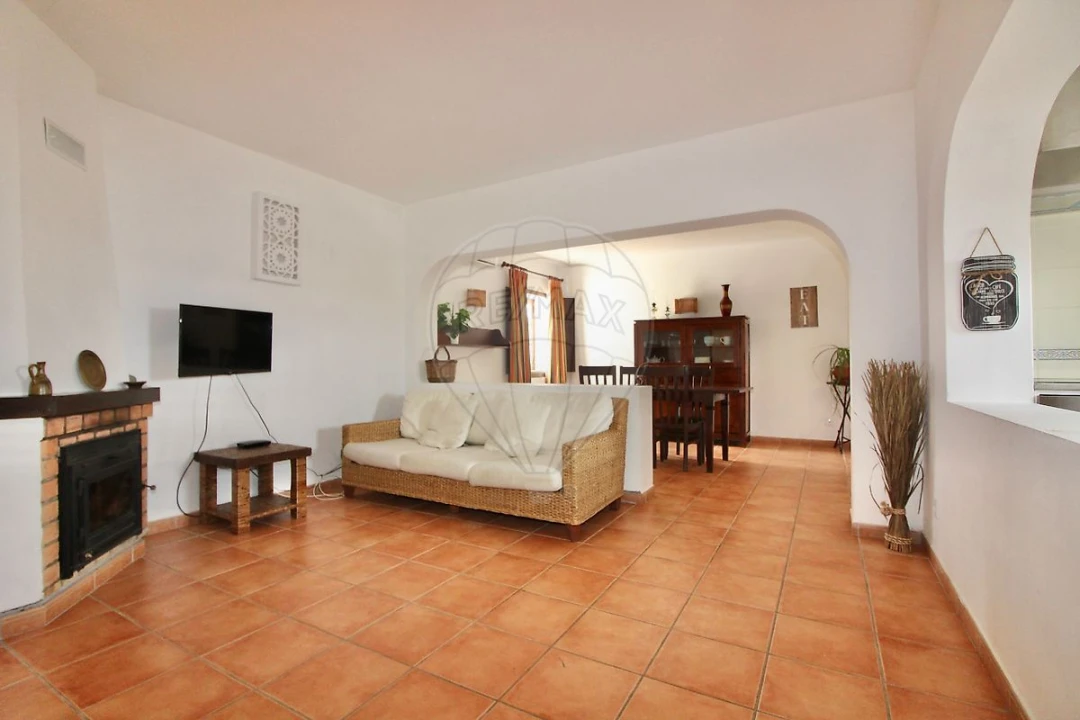 Moradia T5 para Venda em Silves Foto 7