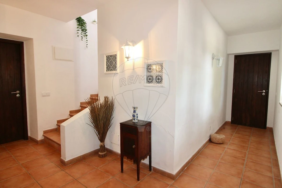 Moradia T5 para Venda em Silves Foto 5