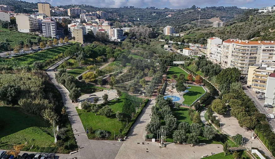 Apartamento T2 para Venda em Póvoa de Santa Iria e Forte da Casa Foto 30