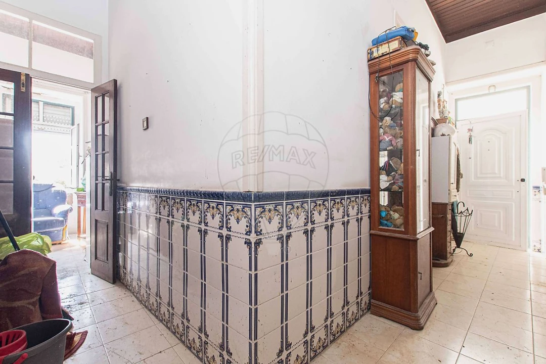 Apartamento T2 para Venda em Póvoa de Santa Iria e Forte da Casa Foto 14