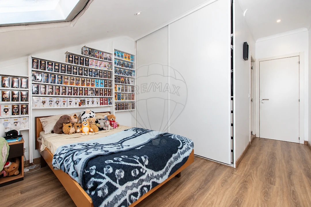 Apartamento T2 para Venda em Póvoa de Santa Iria e Forte da Casa Foto 15