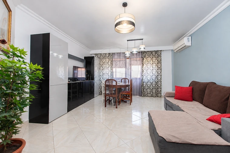 Apartamento T2 para Venda em Póvoa de Santa Iria e Forte da Casa Foto 20