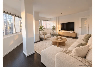 Apartamento T3 para Venda em Avenidas Novas